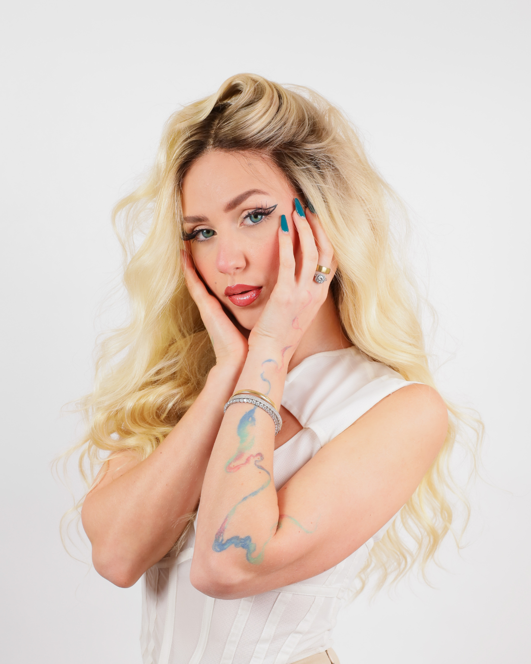 ROOTED CANVAS BLONDE NATURAL WAVE HUMAN HAIR WIG