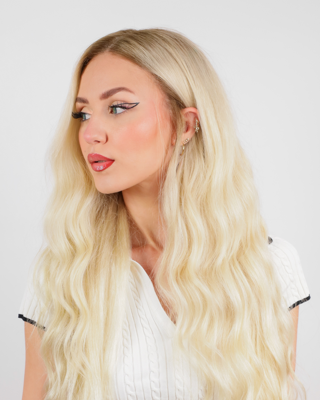 ROOTED CHAMPAGNE NATURAL WAVE HUMAN HAIR WIG