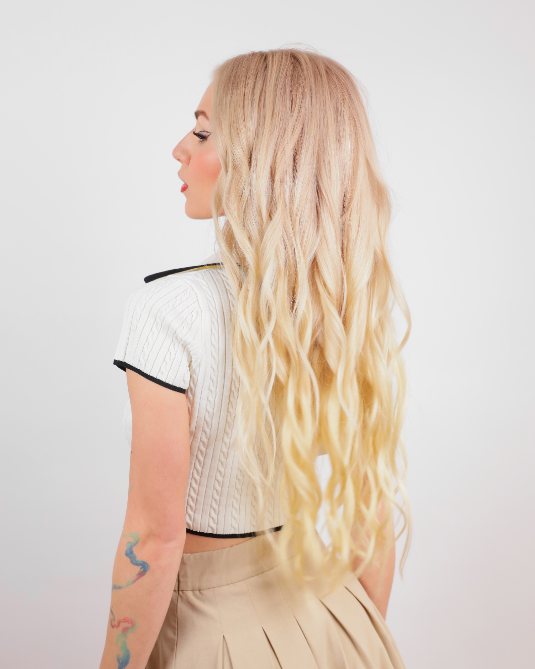 SOFT NORDIC BLONDE NATURAL WAVE HUMAN HAIR WIG