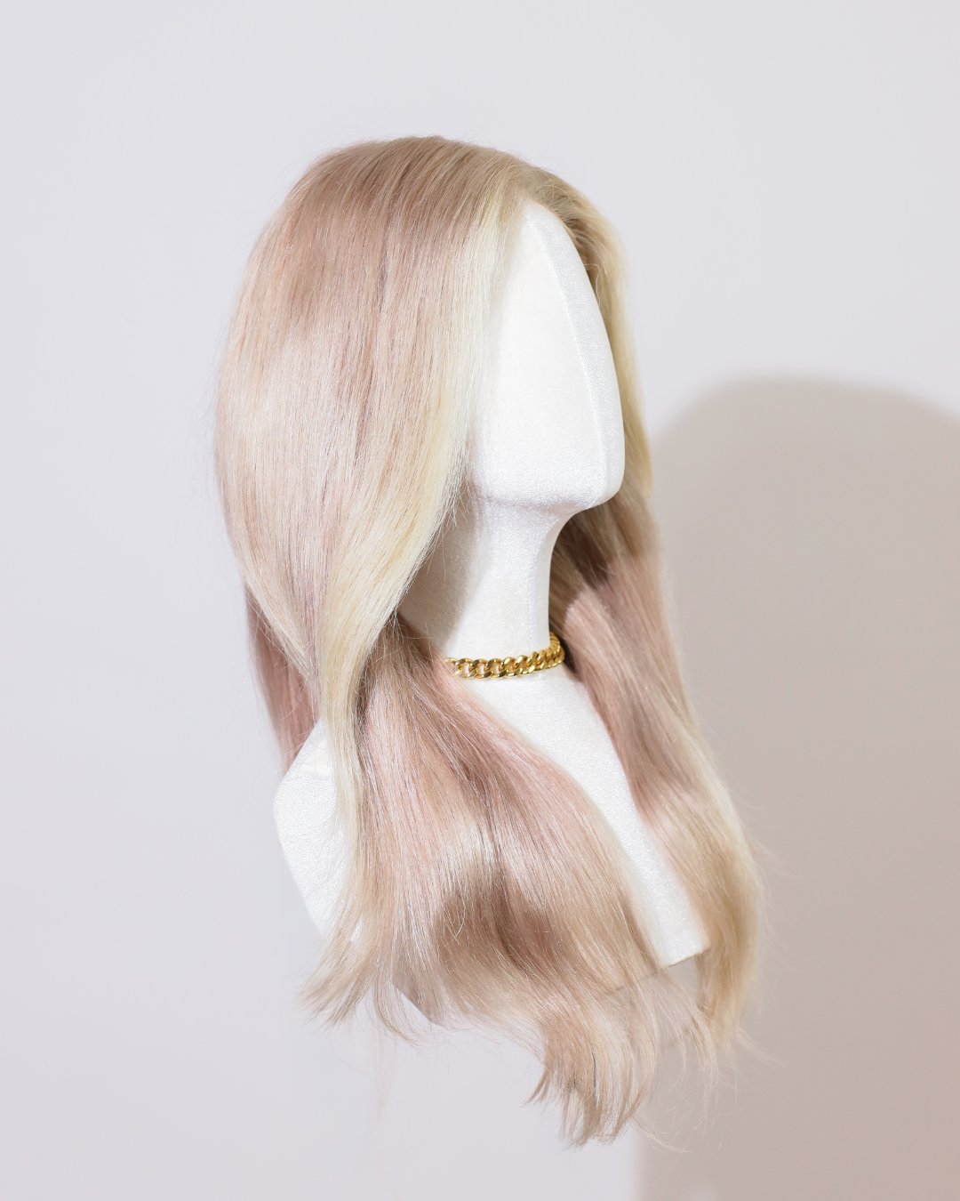 BEIGE VEIL HALO GLUELESS WIG